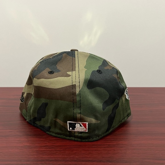 New Era, 59Fifty Fitted Hat, New York Yankees, 1996 World Series, Camouflage - Picture 4 of 10